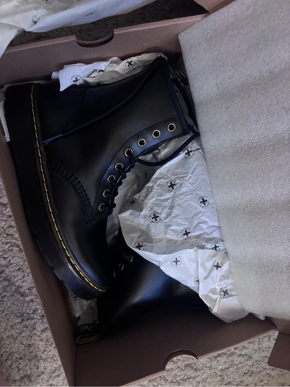 Dr. Martens - Black - Chelsea Boot